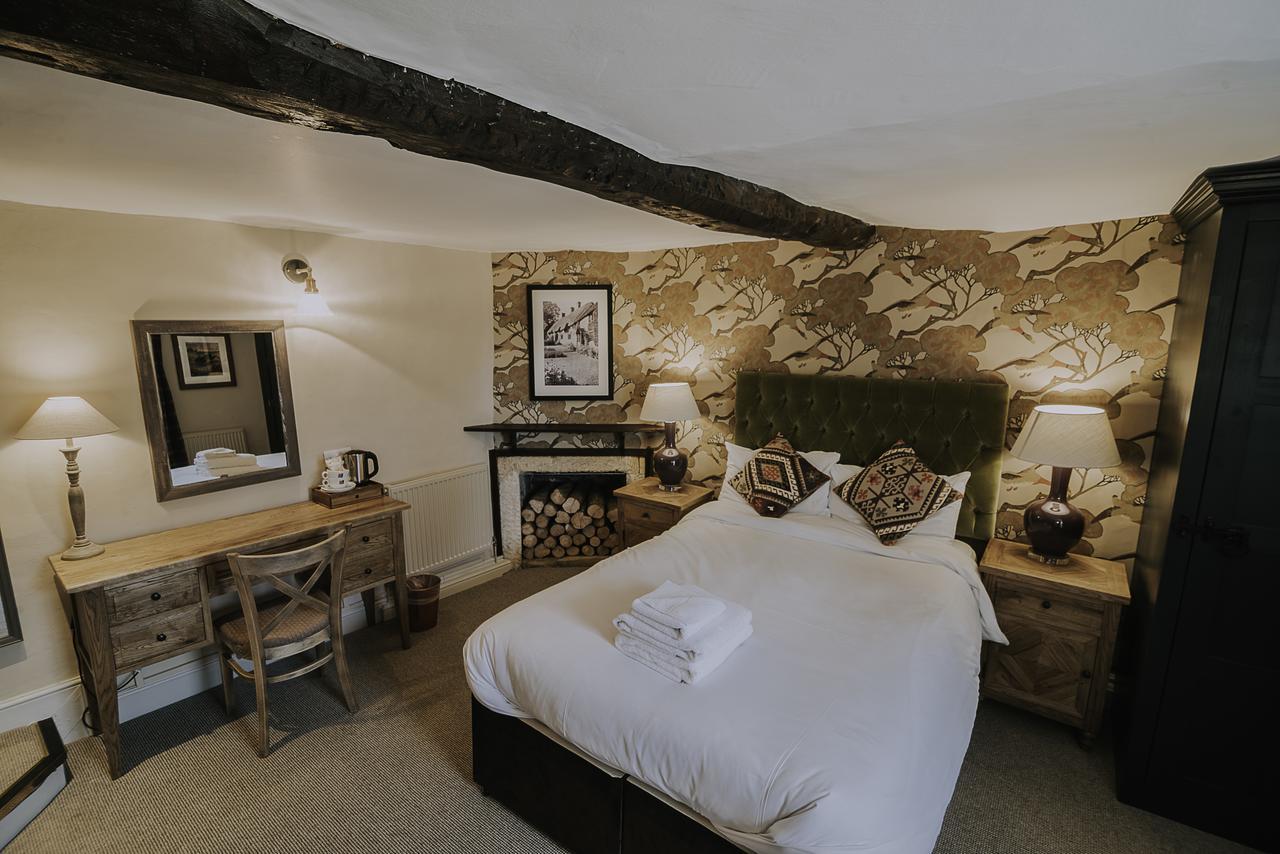 The Falkland Arms