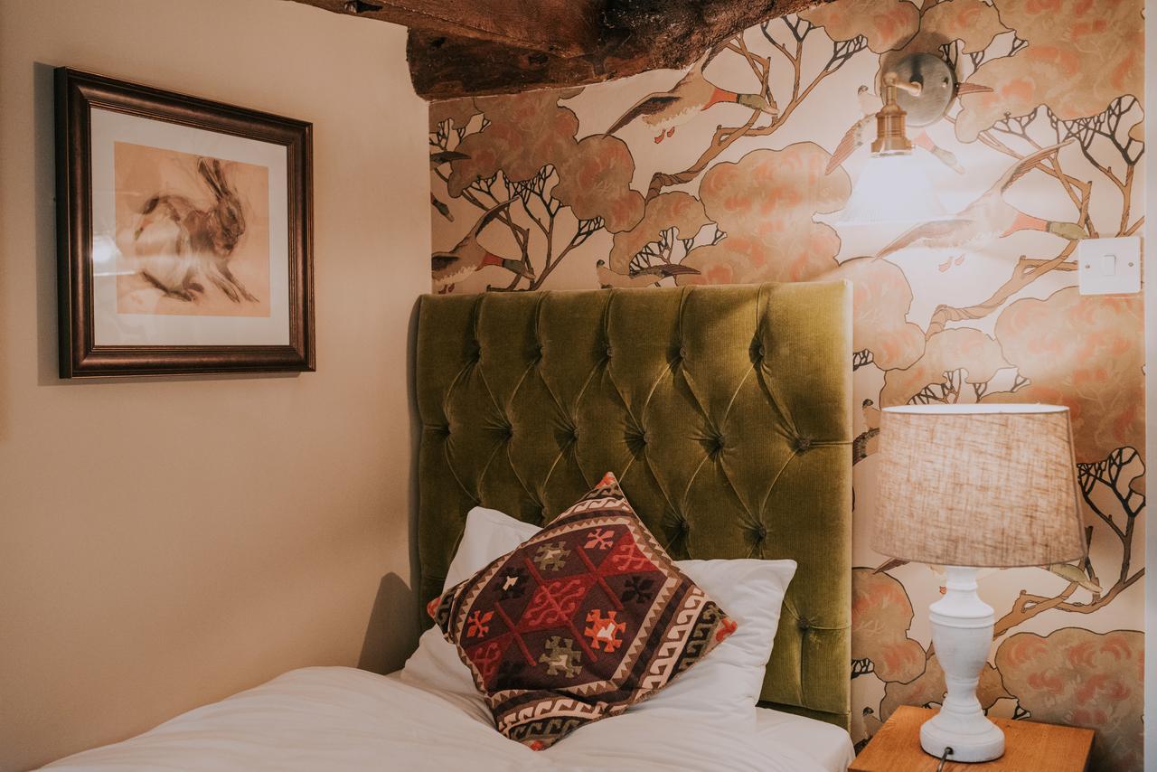 The Falkland Arms 4*