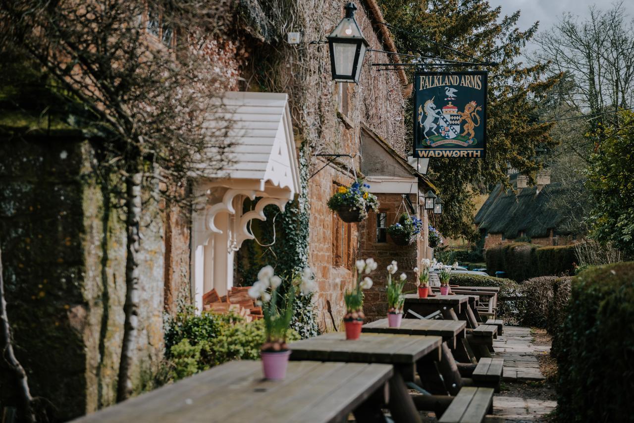 The Falkland Arms Inn